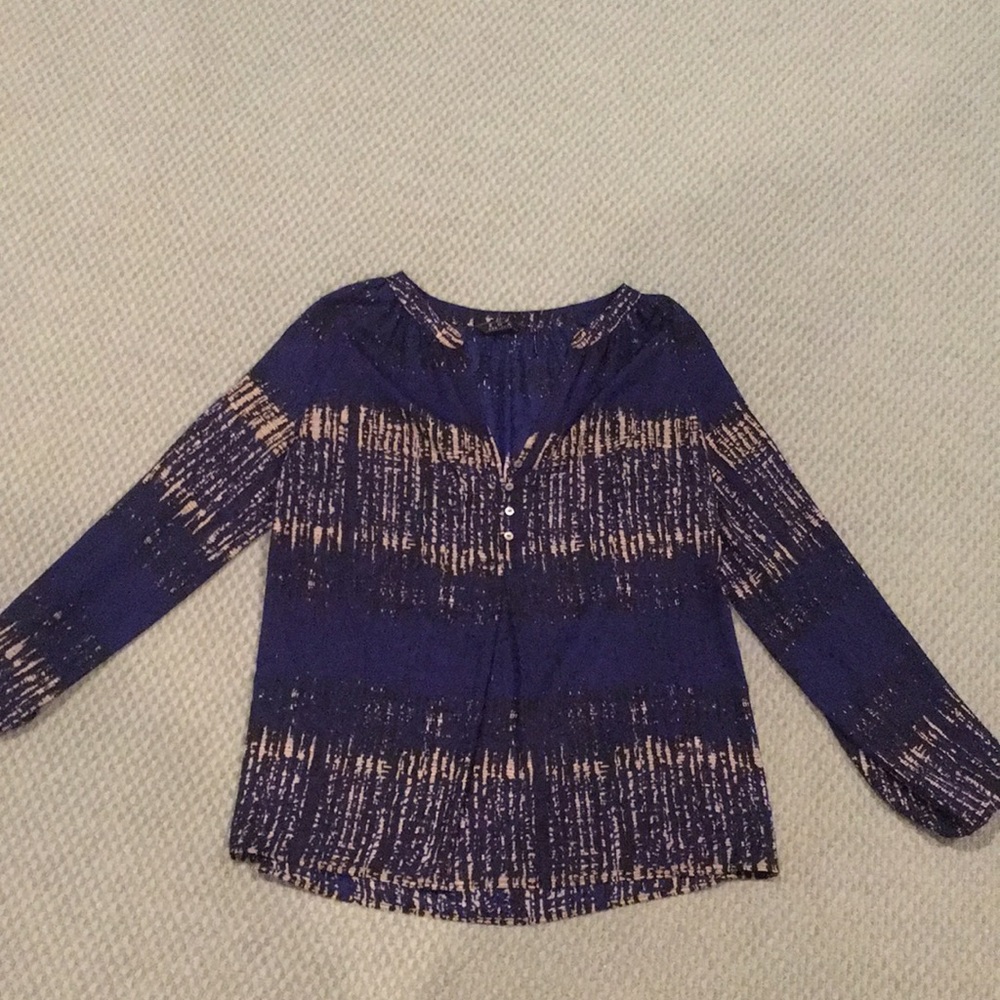 Zoa size small dress shirt